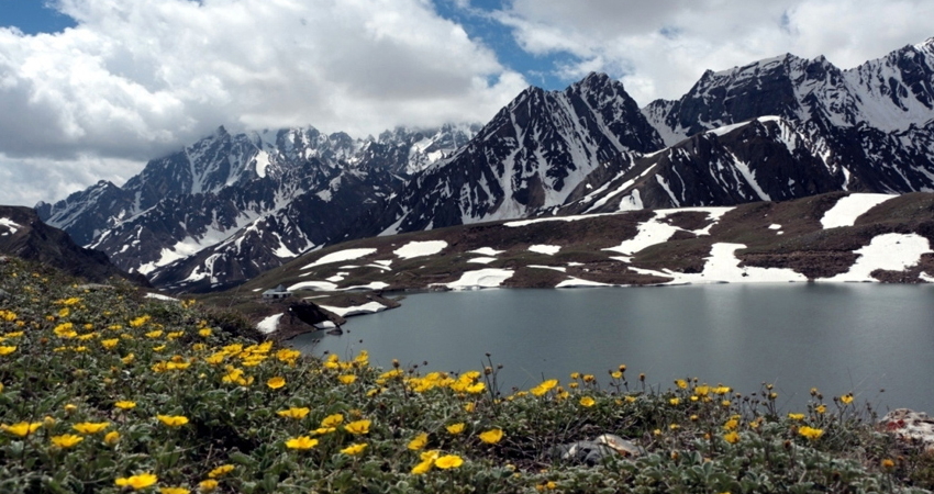how to reach adi kailash from delhi