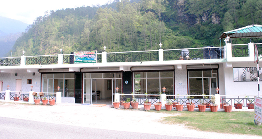 hotel Ganga Ashray in Uttarkashi